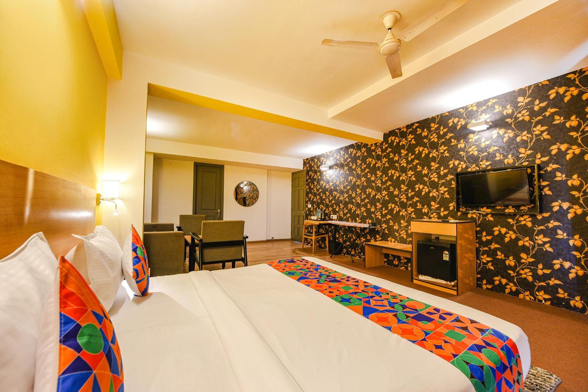 Fabhotel Old Meple Leaf Gurgaon Eksteriør billede